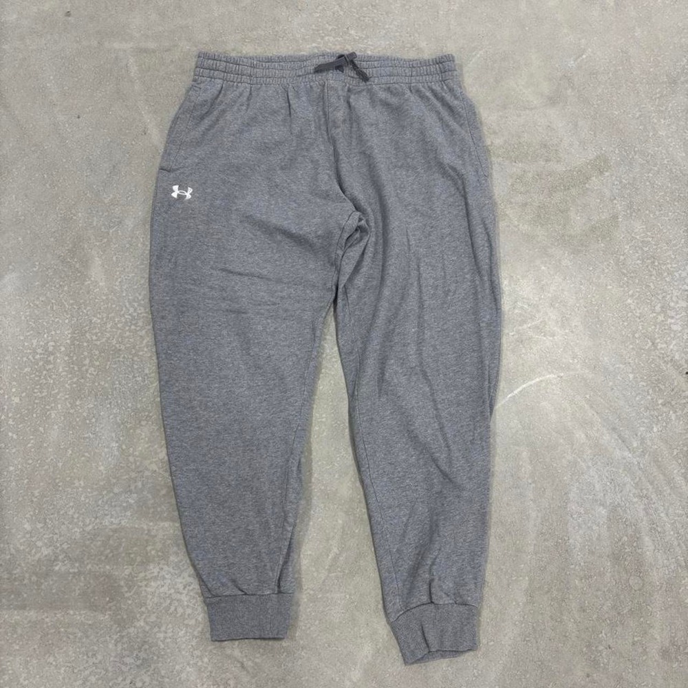 Gray Under Armour Joggers Size XXL